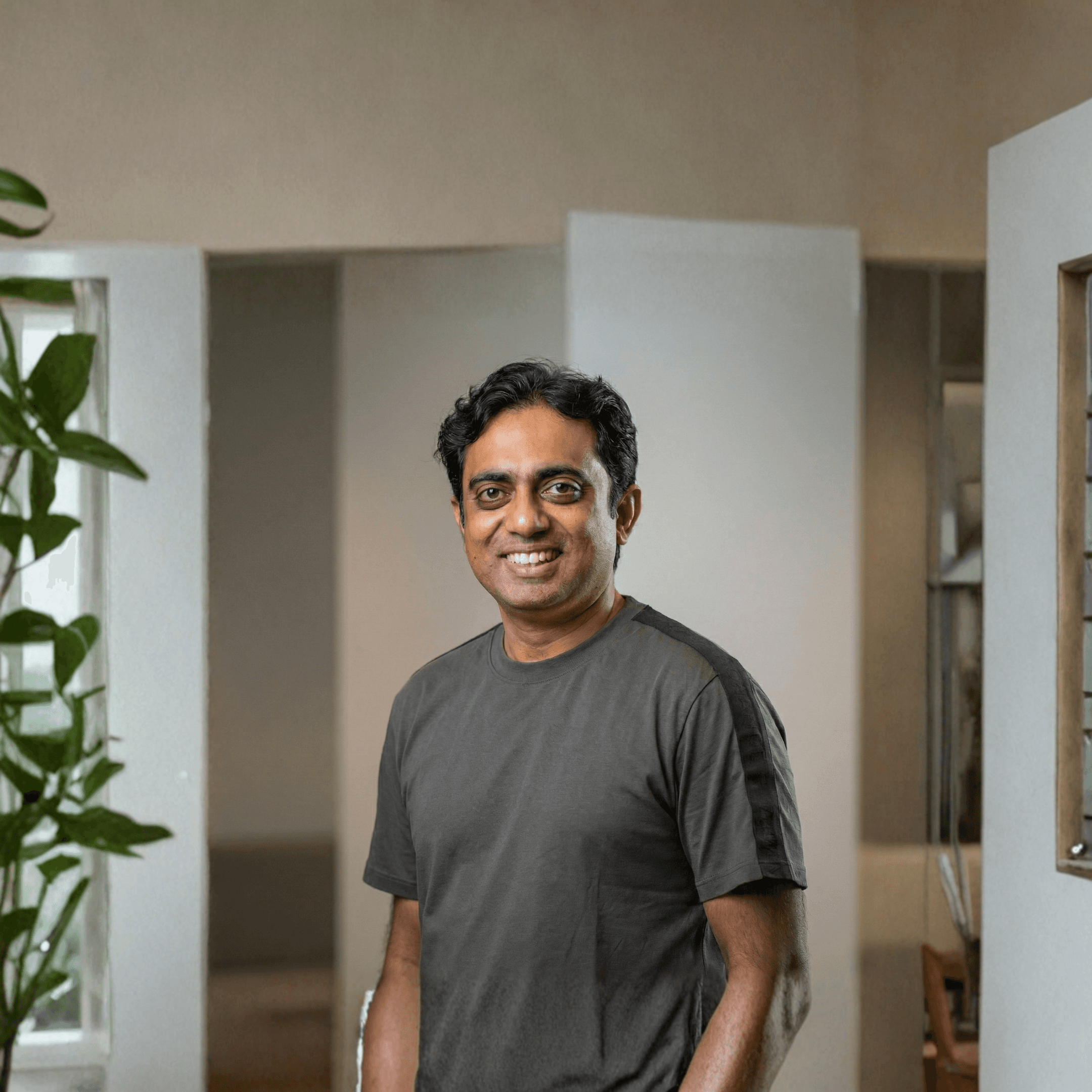 Runcy Oommen profile